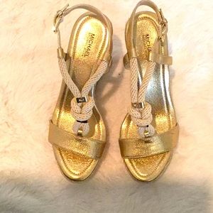 Michael Michael Kors Holly Rope trim metallic gold wedges—never worn